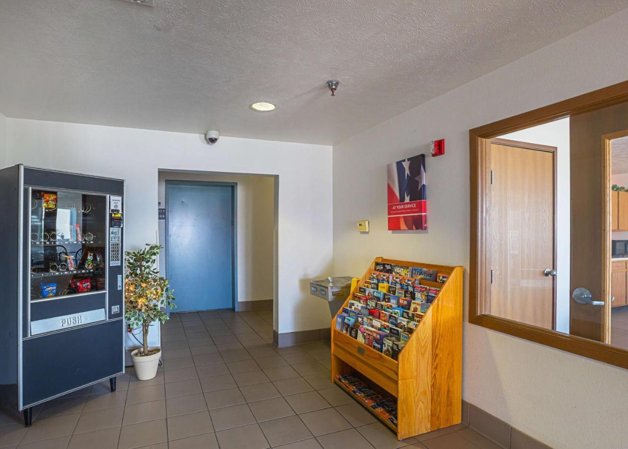 Motel 6 Omaha - Iat West Экстерьер фото