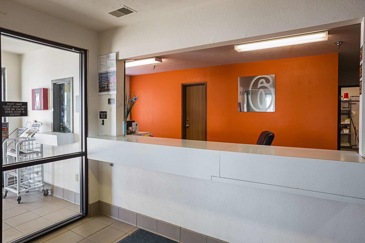 Motel 6 Omaha - Iat West Экстерьер фото